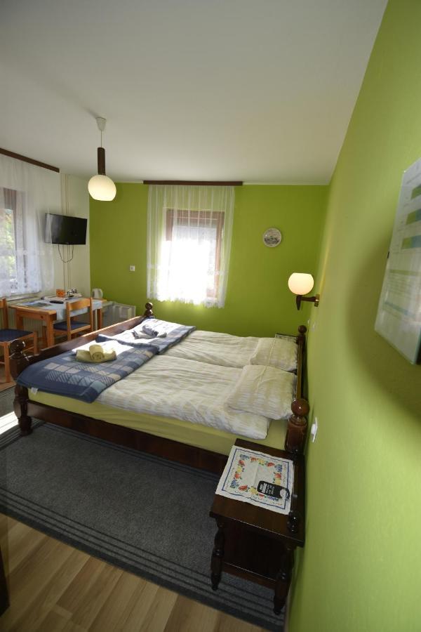 Guest House Znidar Бохинь Экстерьер фото