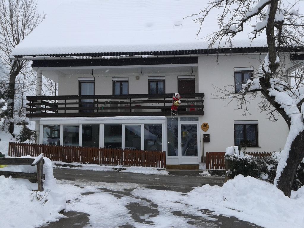 Guest House Znidar Бохинь Экстерьер фото